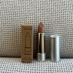 Stila lip color :Lynn